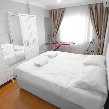 Apartamento Large In A Quiet Area 40 Estambul